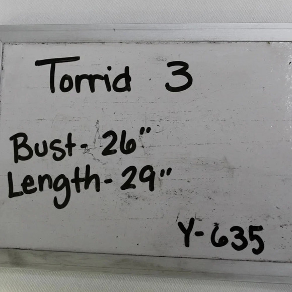 TORRID 3 navy double dot keyhole neckline A line blouse with flutter cap sleeves - Picture 8 of 10